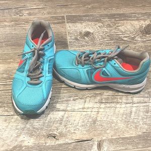 Nike air gym shoes